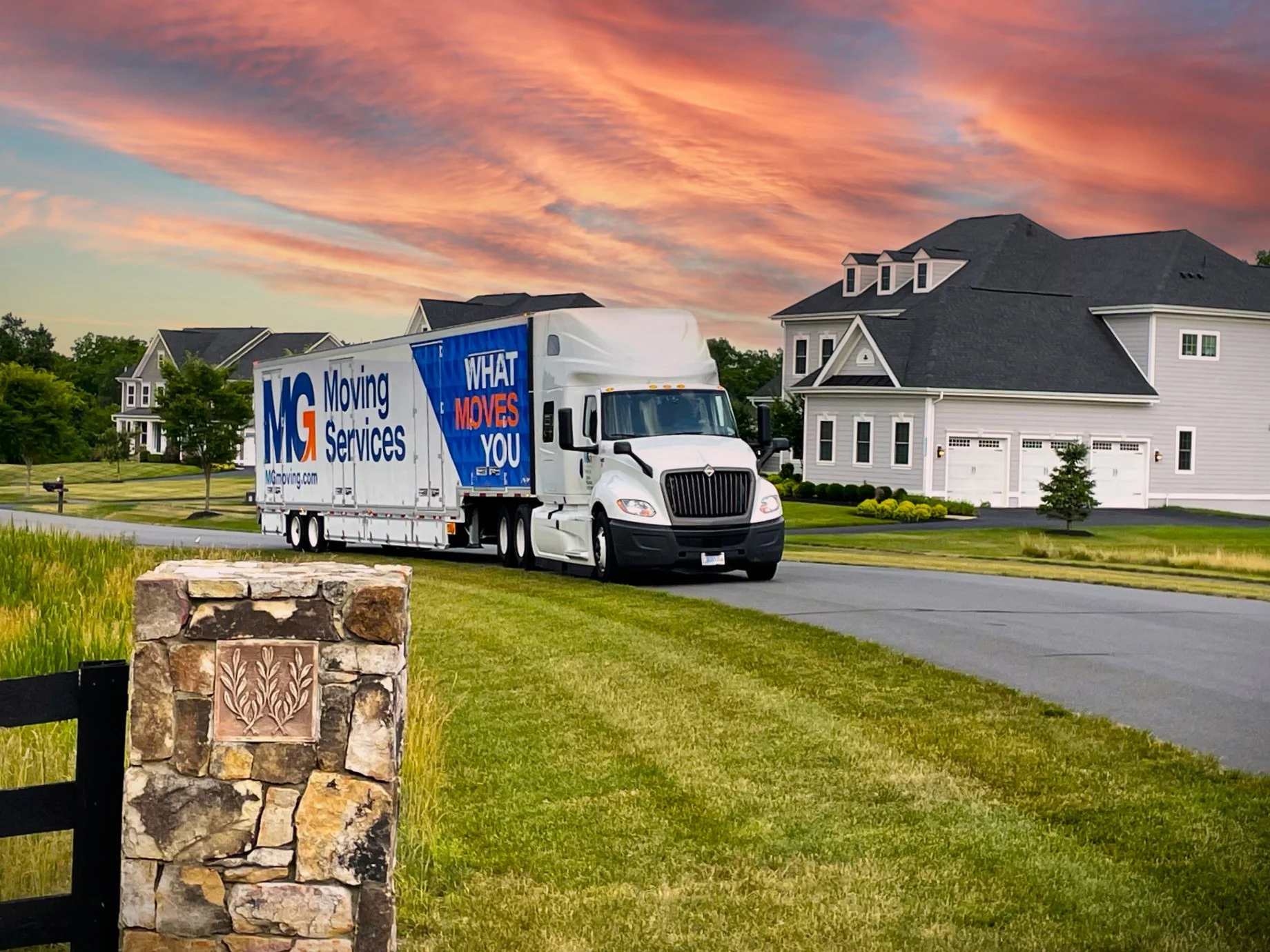 Long distance residential moving truck